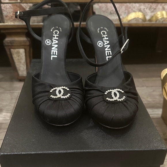 CHANEL Shoes - CHANEL Black Satin Crystal CC-Emblem Slingback Heels